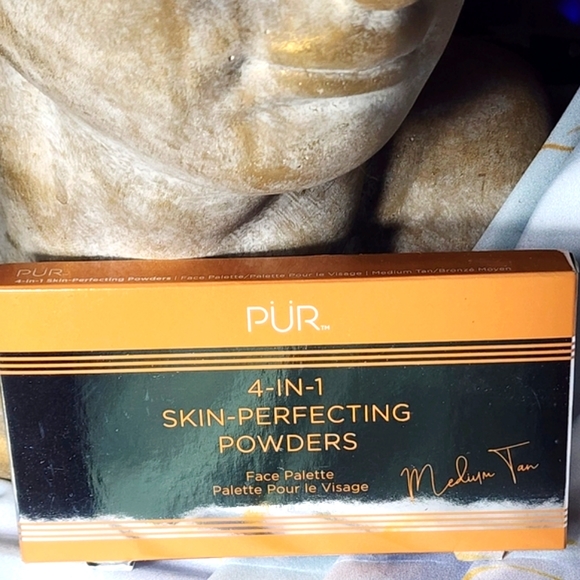 PUR 4 in 1 Perfecting Face Palette in Dark Deep NEW - Picture 2 of 13